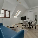 Appart hôtel Sniadeckich 47 By Renters