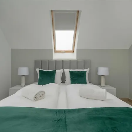 Sniadeckich 47 By Renters