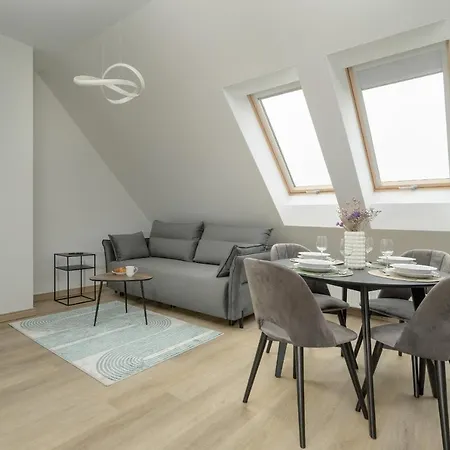 Hotel apartamentowy Sniadeckich 47 By Renters 3*