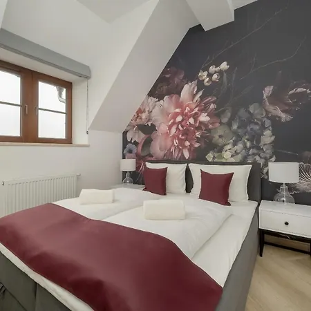 Sniadeckich 47 By Renters Apartahotel