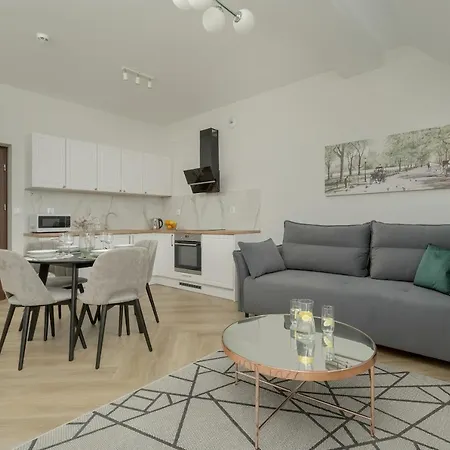 Sniadeckich 47 By Renters Apartmanhotel