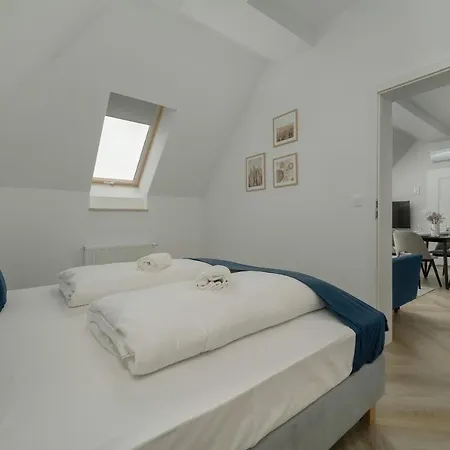 Apartahotel Sniadeckich 47 By Renters 3*