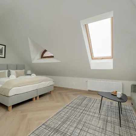 Apartahotel Sniadeckich 47 By Renters 3*