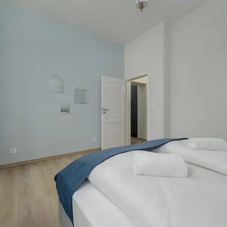 Sniadeckich 47 By Renters