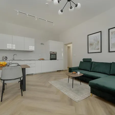 Sniadeckich 47 By Renters