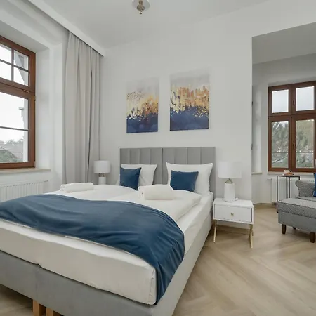 Sniadeckich 47 By Renters Apartahotel