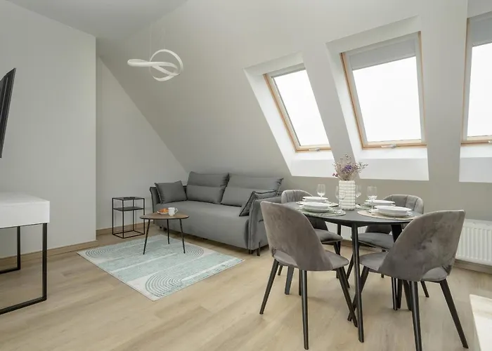 Aparthotel Sniadeckich 47 By Renters 3*
