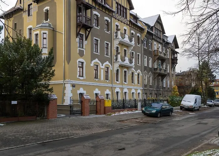 Sniadeckich 47 By Renters Wroclaw