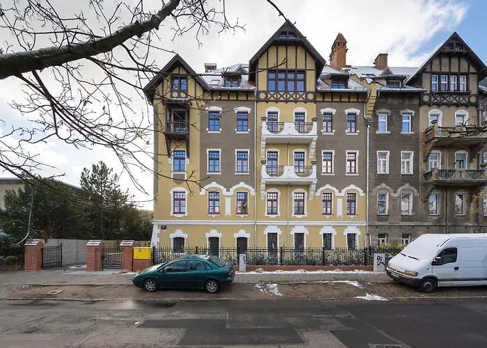 Sniadeckich 47 By Renters Wroclaw